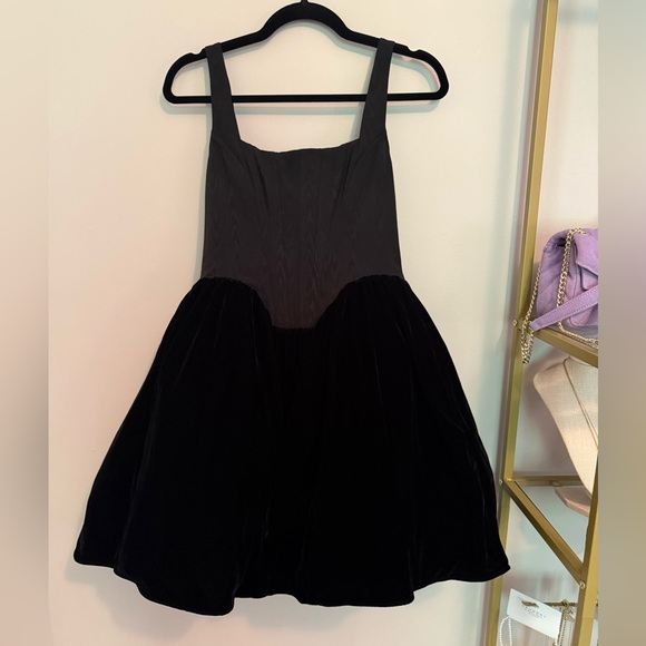 STAUD Dresses & Skirts - STAUD Black Corset Dress (Broken Zipper!) 👗